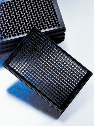 Corning® 384-well Optical Imaging Flat Clear Bottom Black Polystyrene TC-treated Microplates, 20 per Bag, with Lid, Sterile